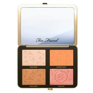 Too Faced Makeup - Too Faced Sugar Peach Face & Eye Palette Too Faced Makeup - Too Faced Sugar Peach Face & Eye Palette